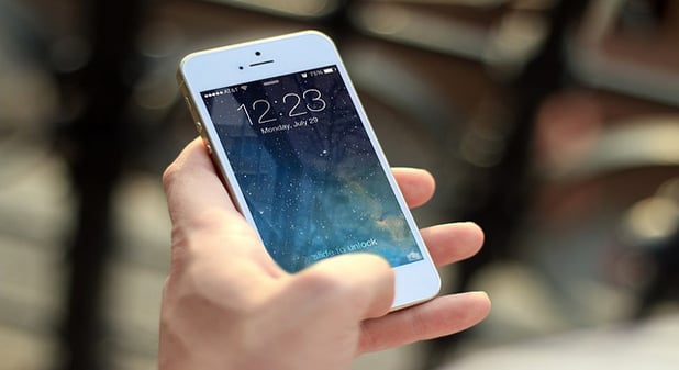 Sanción por envío de SMS sin autorización